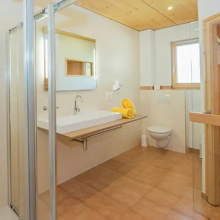 Tiroler Herz Konukevi 4*