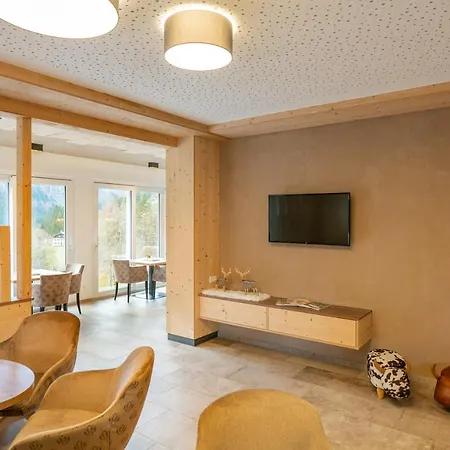 بيت ضيافة Tiroler Herz 4*